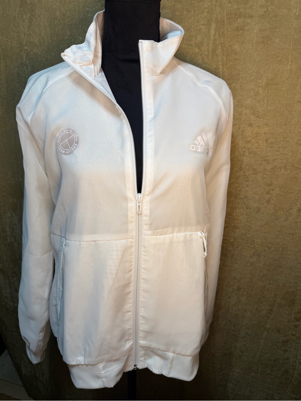 adidas White Women’s Full-Zip Bomber Jacket 3zipper pockets